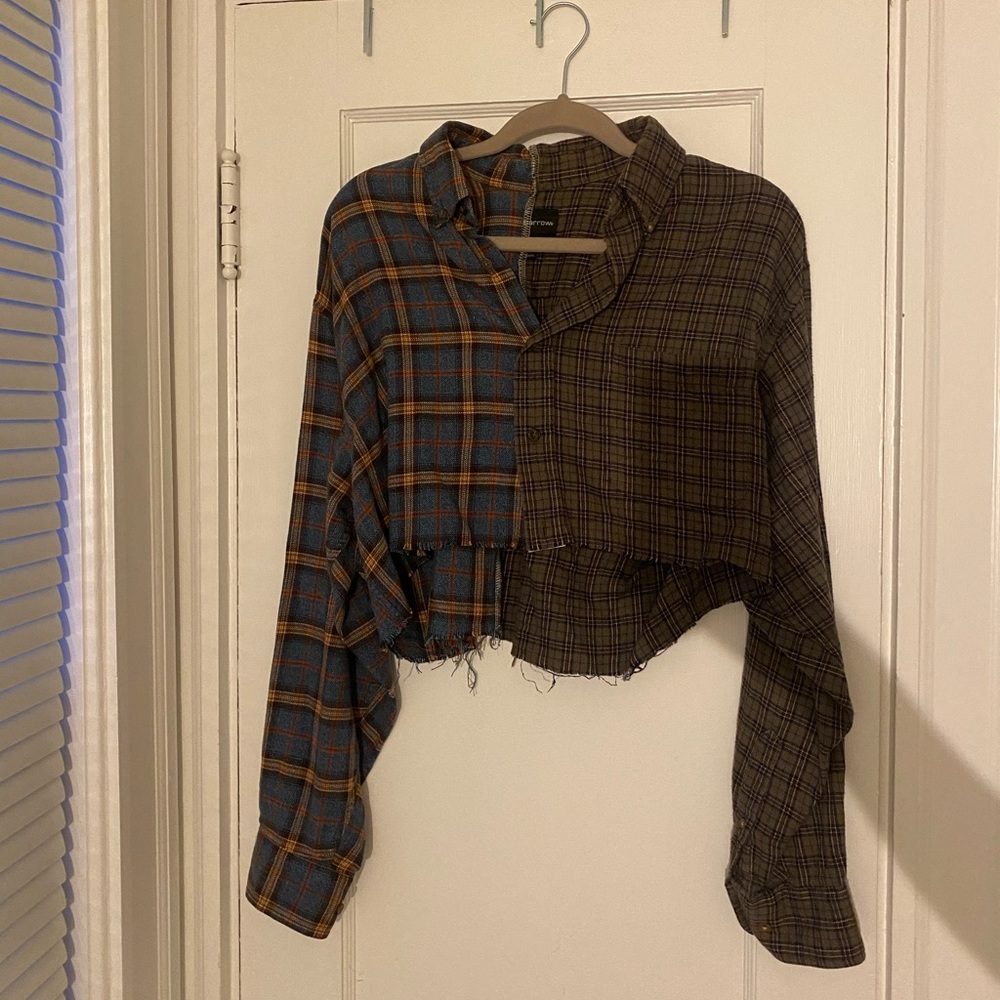 Two patterned cropped flannel